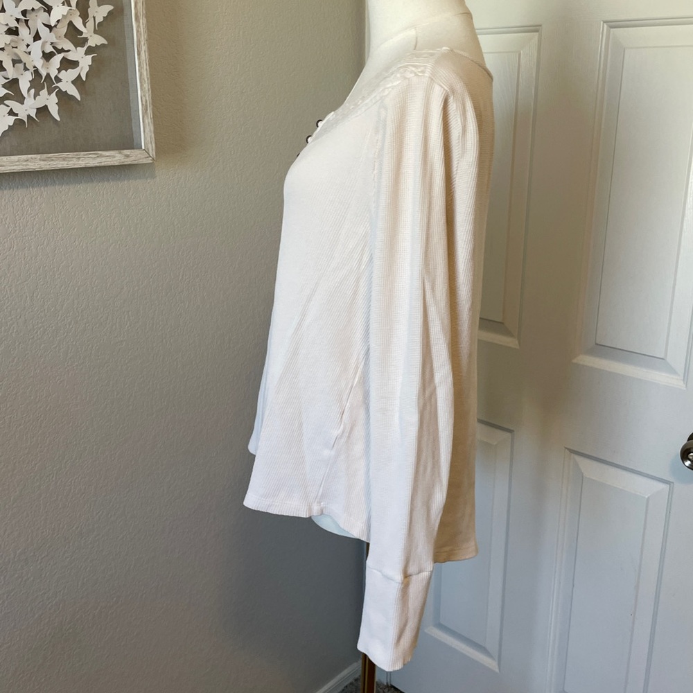 Lucky Brand Cream Long Sleeve Top with Lace - Picture 3 of 5